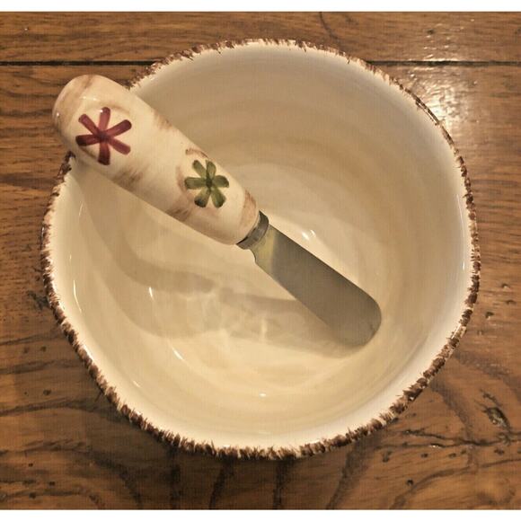 Table Tops Gallery Country Gingerbread 4 1/2" Dip Bowl with Knife - Picture 9 of 9